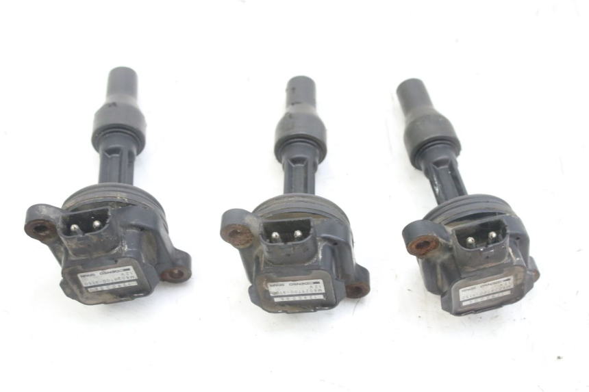 photo de COIL TRIUMPH SPRINT ST 955 (1999 - 2001) - Alternative perspective