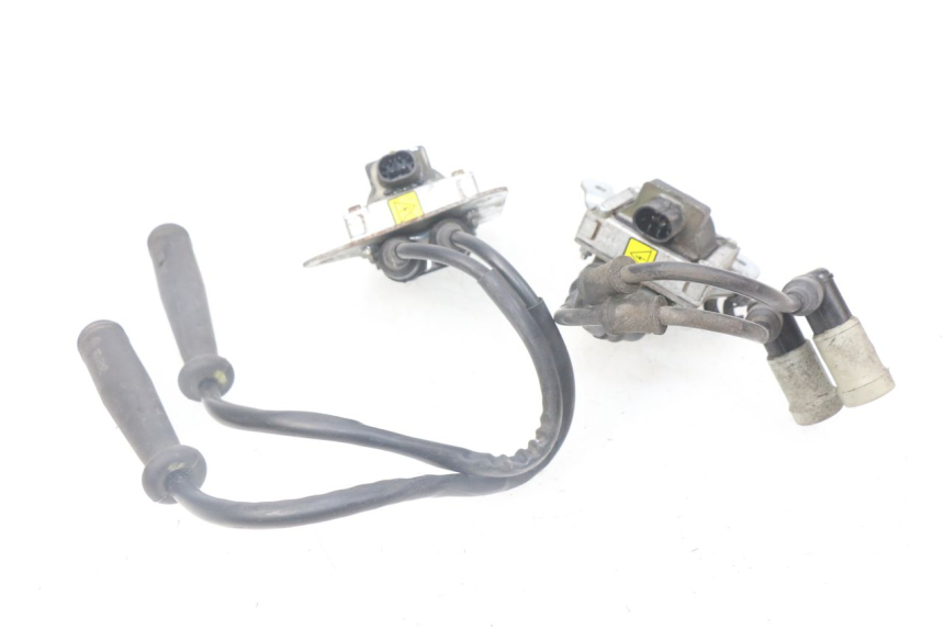 photo de IGNITION COIL APRILIA SRV 850 (2012 - 2017) - Technical close-up