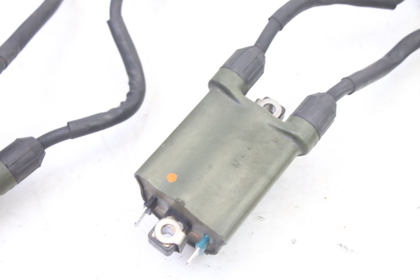 photo de IGNITION COIL HONDA ST PAN EUROPEAN 1300 (2002 - 2013) - Additional view of the item
