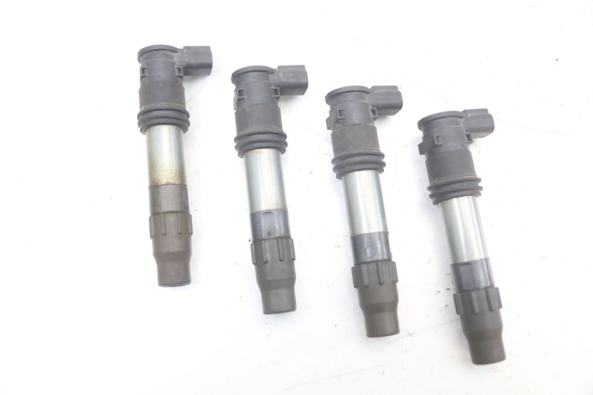photo de IGNITION COIL SUZUKI GSR 750 (2011 - 2017) - Component detail