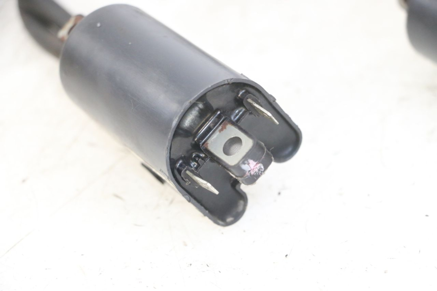 photo de IGNITION COIL YAMAHA FZS FAZER 600 (2001 - 2003) - Surface and material condition