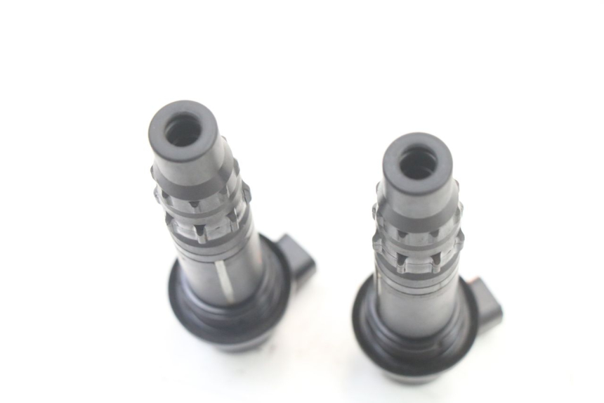 photo de IGNITION COIL YAMAHA TRACER 7 700 (2020 - 2024) - Technical close-up
