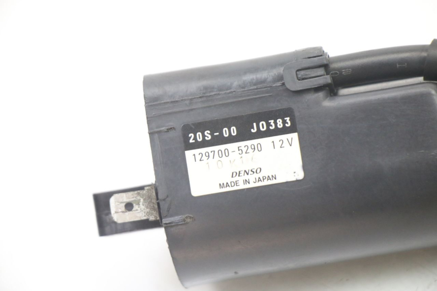 photo de IGNITION COIL YAMAHA XJ6 600 (2008 - 2016) - Technical close-up