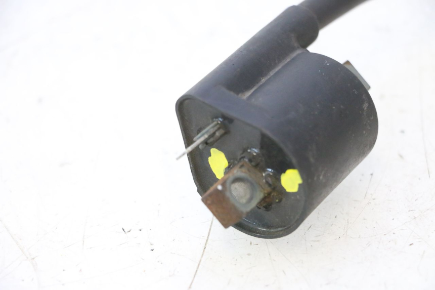 photo de COIL YAMAHA YP MAJESTY 125 (1998 - 2001) - Alternative perspective