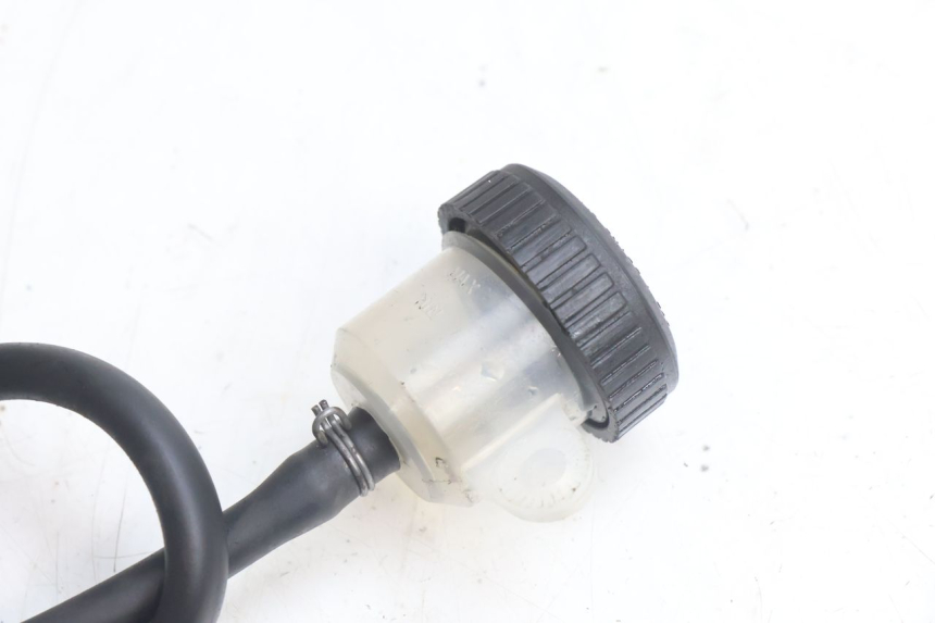 photo de BRAKE FLUID JAR RIEJU MRT PRO SUPERMOTARD 50 (2007 - 2018) - Component detail