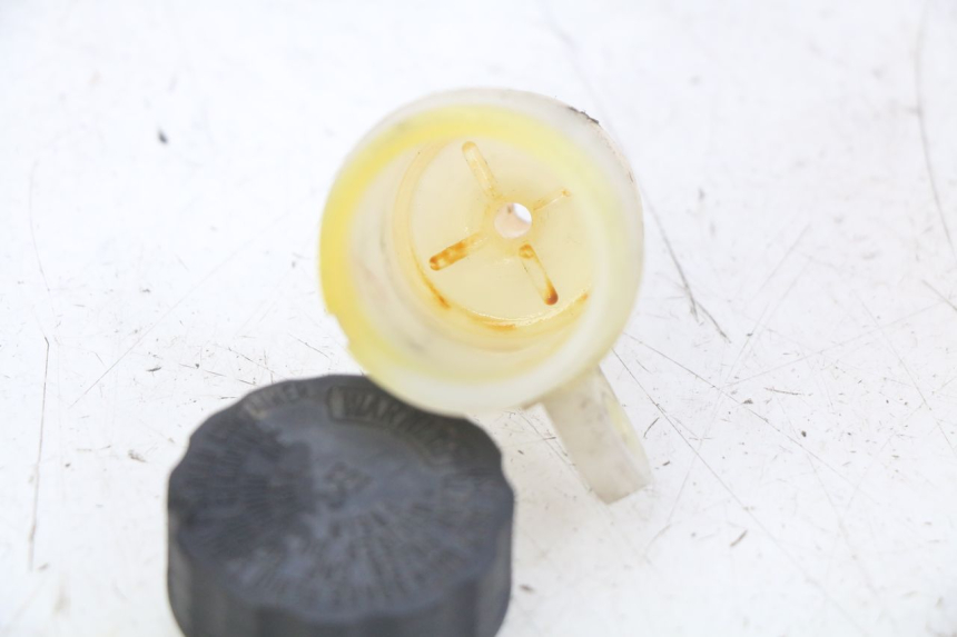 photo de BRAKE FLUID RESERVOIR KAWASAKI Z 750 (2007 - 2013) - Technical close-up