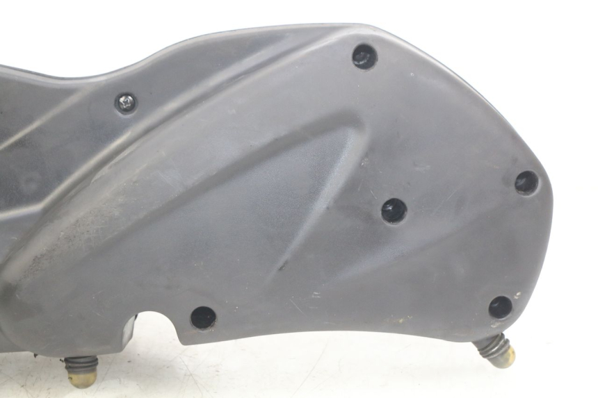 photo de AIR BOX PIAGGIO BEVERLY 125 (2010 - 2015) - Fixing points details