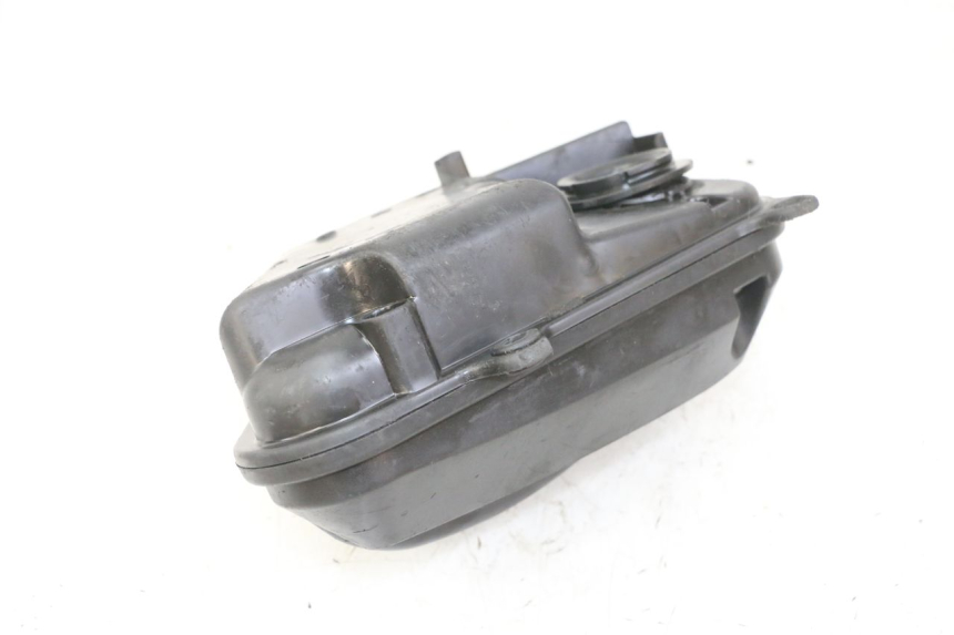 photo de AIR BOX MBK BOOSTER SPIRIT NAKED 50 (2004 - 2017) - Zoom on usage condition