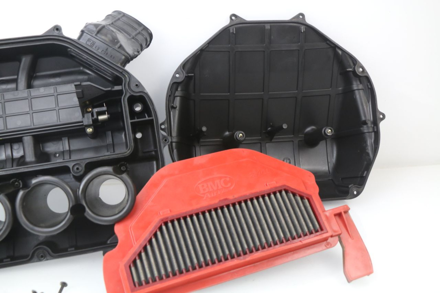 photo de AIR BOX HONDA CBR 929 RR FIREBLADE 900 (2000 - 2001) - Component detail