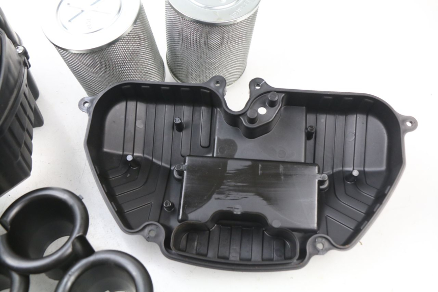 photo de AIR BOX HONDA CBR RR FIREBLADE 1000 (2006 - 2007) - Additional view of the item