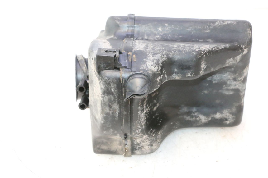 photo de AIR BOX SUZUKI DR S 600 (1985 - 1989) - Fixing points details