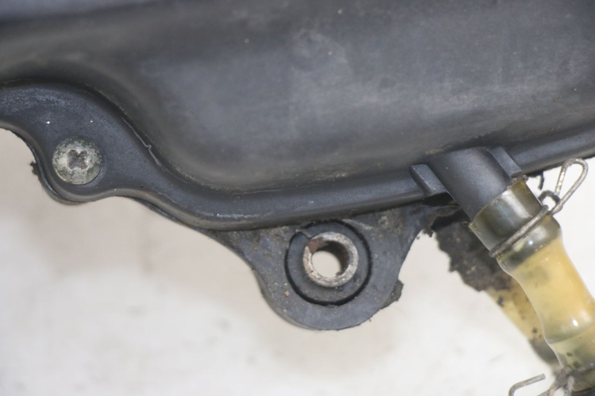 photo de AIR BOX TNT MOTOR FASTINO 4T 50 (2013 - 2019) - Zoom on usage condition