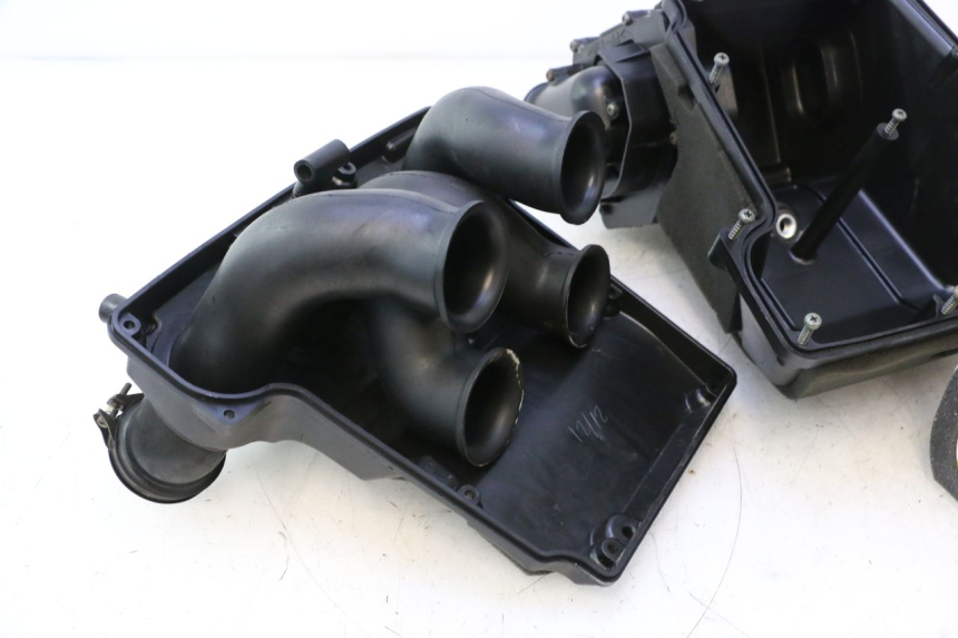 photo de AIR BOX YAMAHA FJR 1300 (2001 - 2005) - Markings and original references