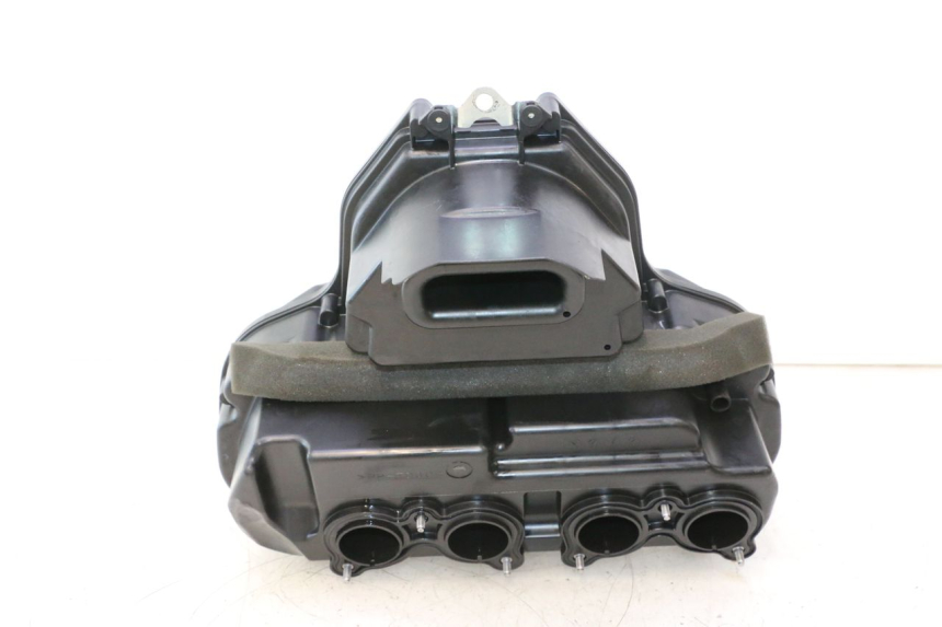 photo de AIR BOX YAMAHA FZ8 800 (2010 - 2016) - Alternative perspective