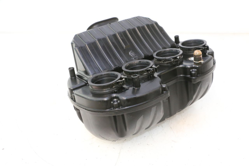 photo de AIR BOX SUZUKI GSR 600 (2005 - 2012) - Surface and material condition