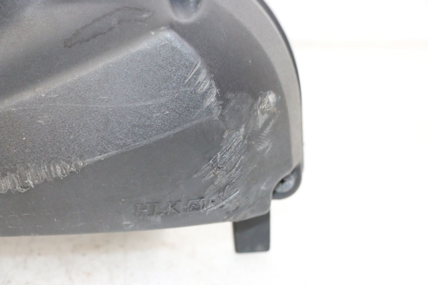 photo de AIR BOX SYM JOYMAX 125 (2010 - 2017) - Fixing points details