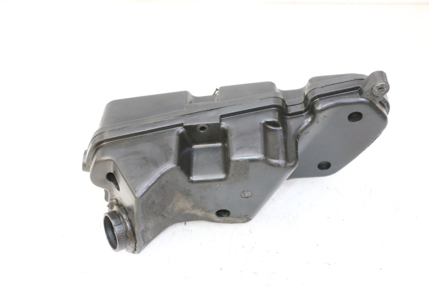 photo de AIR BOX PEUGEOT KISBEE 2T 50 (2010 - 2017) - Technical close-up