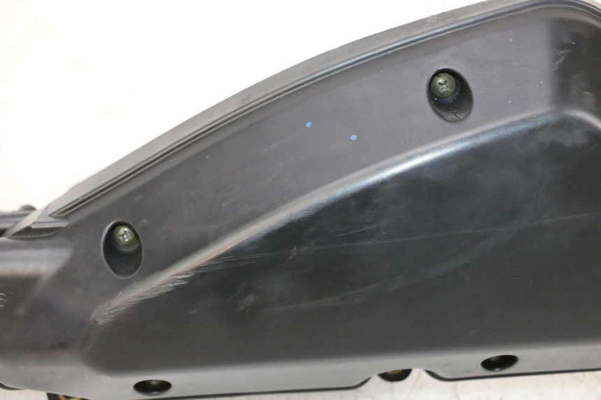 photo de AIR BOX PEUGEOT KISBEE 4T 50 (2010 - 2017) - Surface and material condition