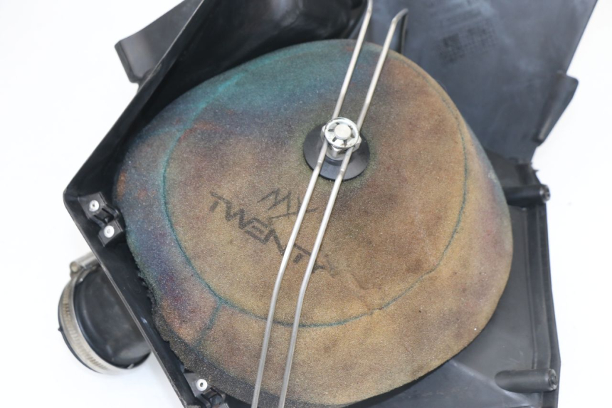 photo de AIR BOX KTM SXF SX-F 250 (2007 - 2010) - Zoom on usage condition