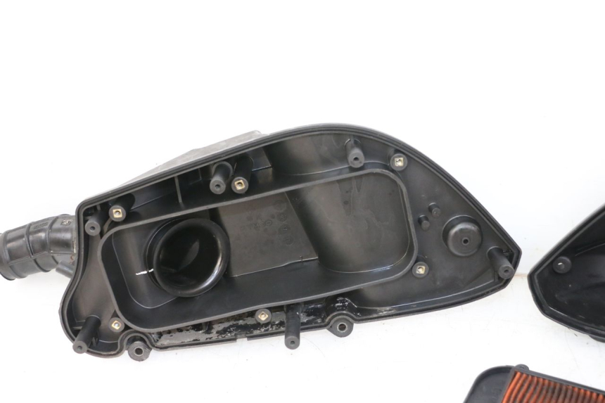 photo de AIR BOX KYMCO GRAND DINK 125 (2008 - 2014) - Distinctive features
