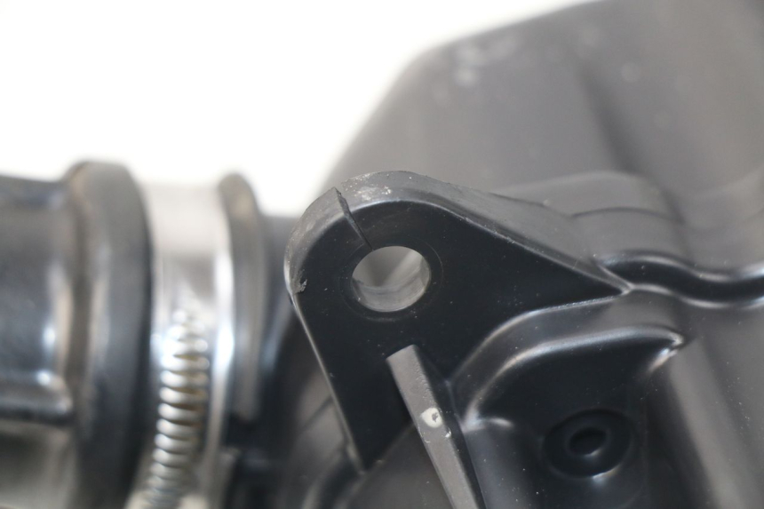 photo de AIR BOX PEUGEOT METROPOLIS 400 (2017 - 2020) - Component detail