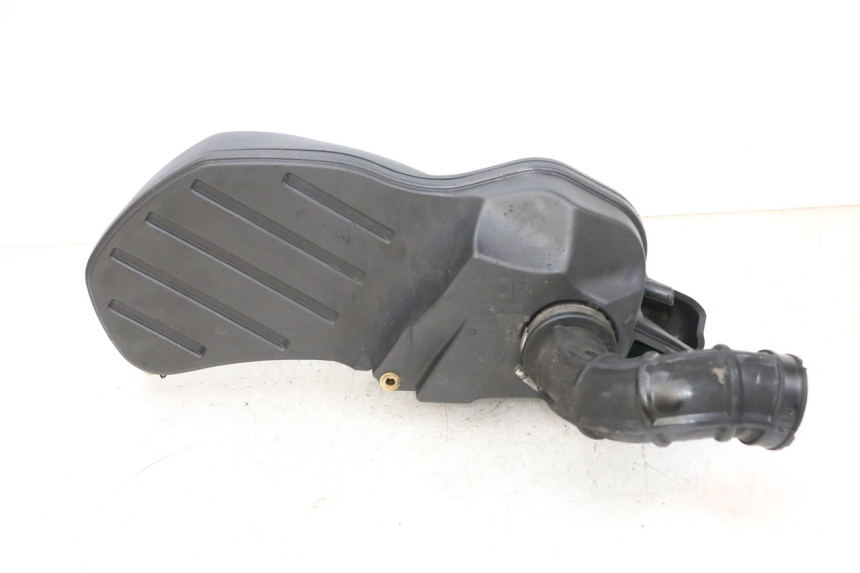 photo de AIR BOX PIAGGIO MP3 HPE 300 (2019 - 2026) - Alternative perspective