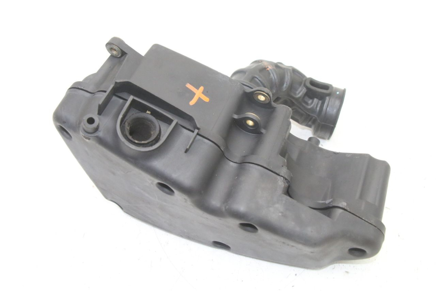 photo de AIR BOX PIAGGIO VESPA LX IE 125 (2010 - 2012) - Technical close-up