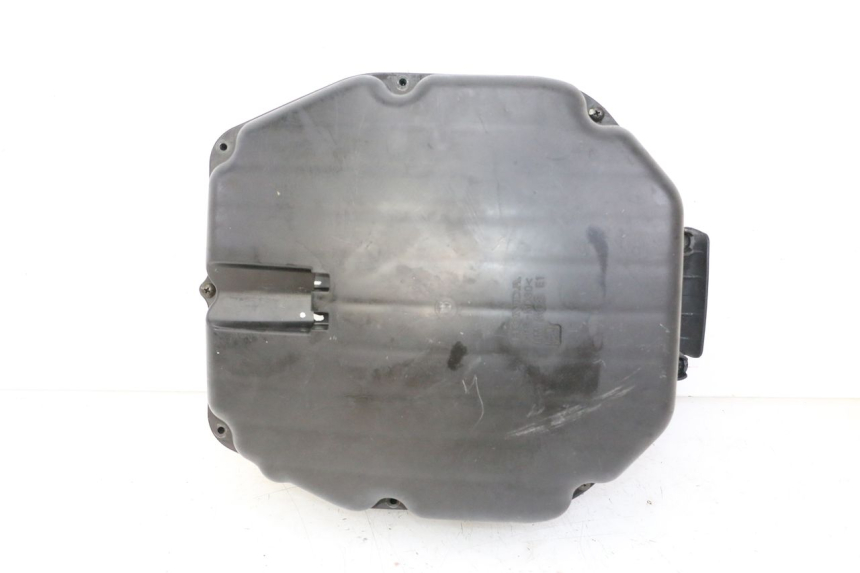 photo de AIR BOX HONDA ST PAN EUROPEAN 1300 (2002 - 2013) - Alternative perspective