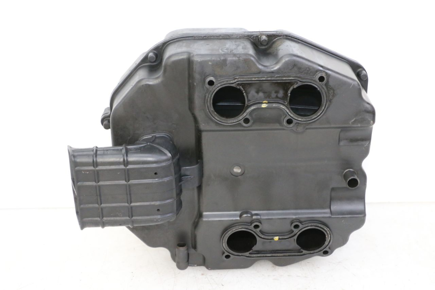 photo de AIR BOX HONDA ST PAN EUROPEAN 1300 (2002 - 2013) - Fixing points details