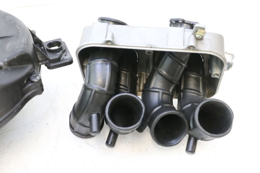 photo de AIR BOX HONDA ST PAN EUROPEAN 1100 (1990 - 2002) - Markings and original references