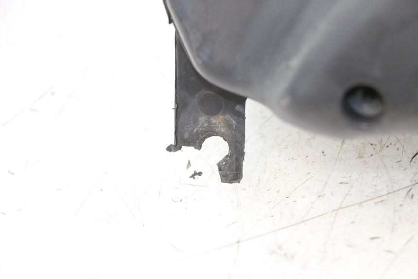 photo de AIR BOX GILERA STALKER 50 (2004 - 2014) - Fixing points details