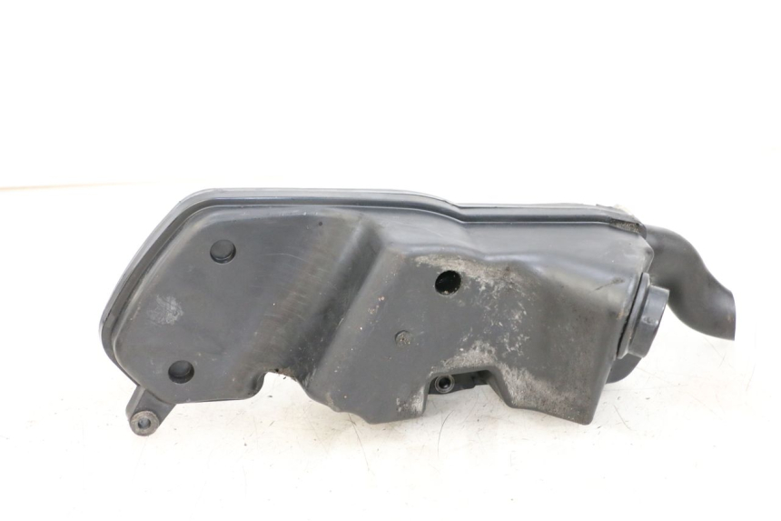 photo de AIR BOX PEUGEOT STREETZONE 2T 50 (2014 - 2019) - Zoom on usage condition