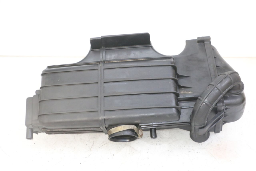 photo de AIR BOX PIAGGIO SUPER LX 125 (2000 - 2003) - Fixing points details