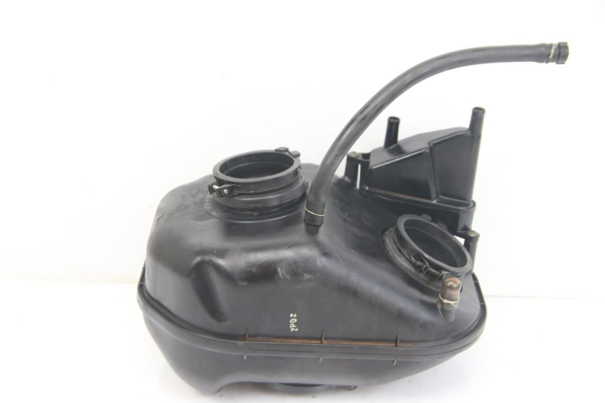 photo de AIRBOX SUZUKI SV S 650 (1999 - 2002) - Component detail