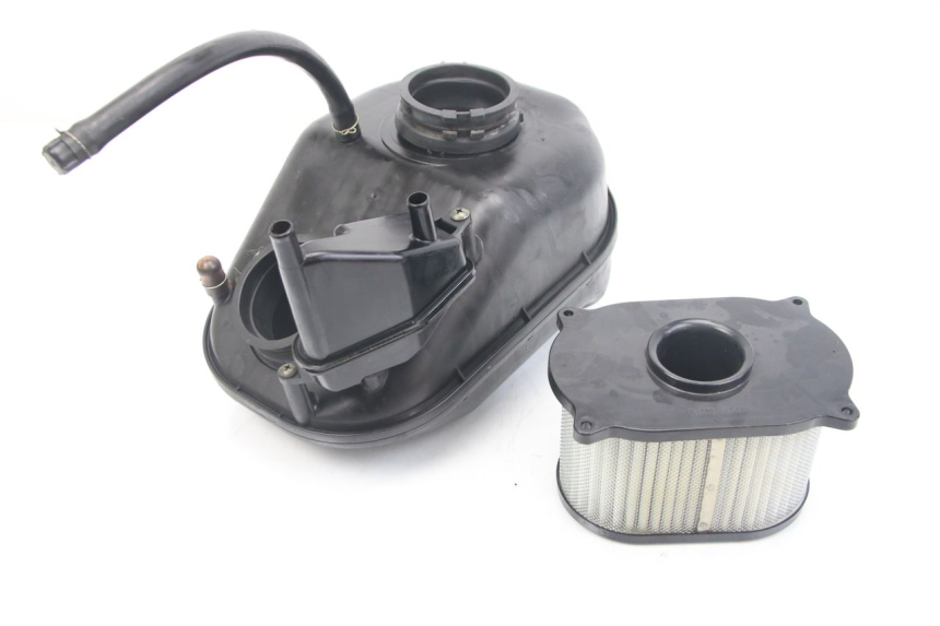 photo de AIRBOX SUZUKI SV S 650 (1999 - 2002) - Technical close-up