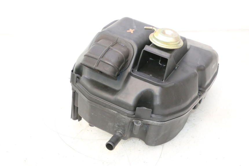 photo de AIR BOX HONDA VFR FI RC46 800 (1998 - 2001) - Fixing points details