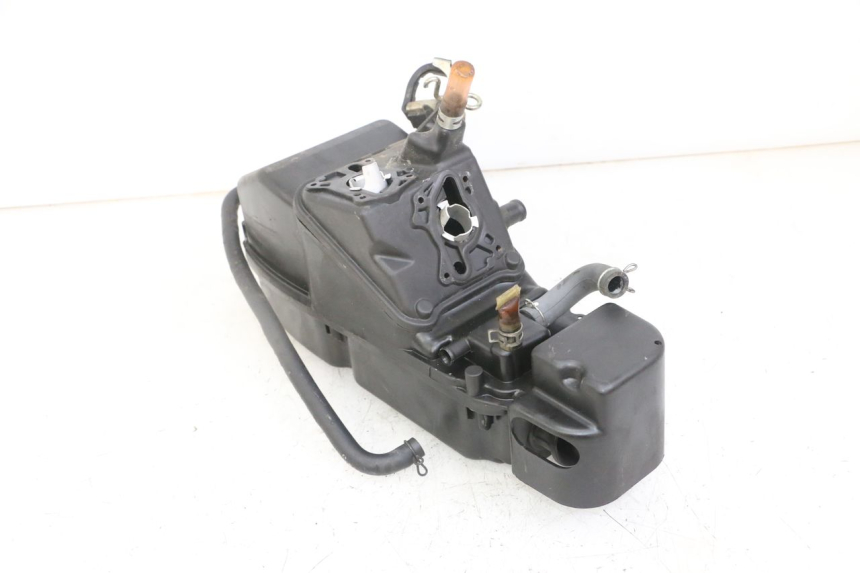 photo de AIR BOX HONDA XLV VARADERO 125 (2000 - 2006) - Zoom on usage condition