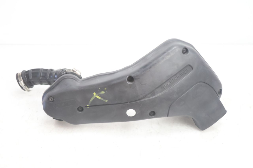 photo de AIR BOX PIAGGIO ZIP IGET 4T 50 (2021 - 2023) - Main view