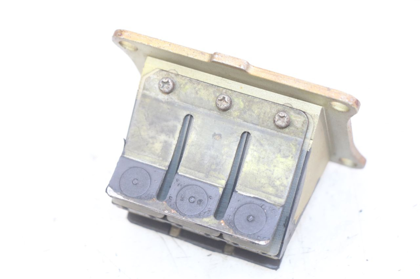 photo de REED VALVE ASSEMBLY HONDA CR 125 (1995 - 1997) - Alternative perspective