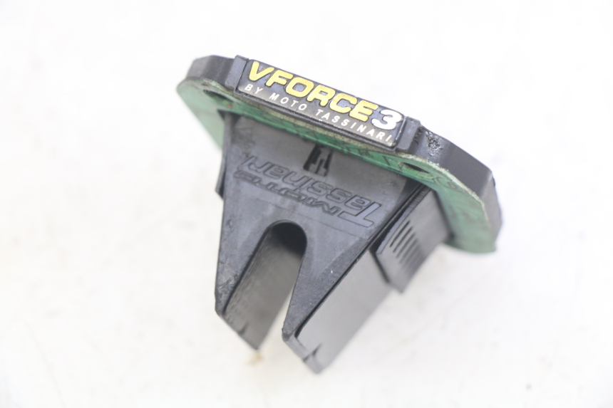 photo de REED VALVE ASSEMBLY HONDA CR 80 (2001 - 2003) - Technical close-up