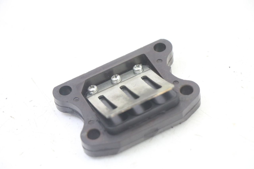 photo de INTAKE VALVE PEUGEOT ELYSTAR 50 (2002 - 2014) - Component detail