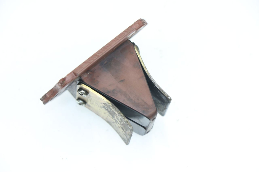 photo de INTAKE VALVE PIAGGIO LIBERTY 2T 50 (2009 - 2013) - Zoom on usage condition