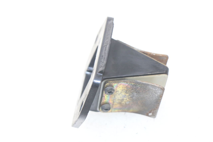 photo de INTAKE VALVE PIAGGIO NEW TYPHOON 50 (2010 - 2017) - Zoom on usage condition