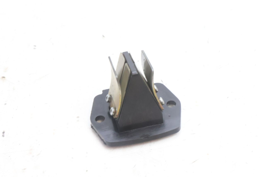photo de INTAKE VALVE PIAGGIO NEW TYPHOON 50 (2018 - 2021) - Component detail