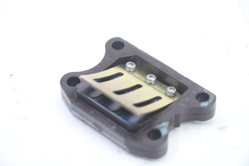 photo de REED VALVE ASSEMBLY PEUGEOT TKR TREKKER FURIOUS 50 (2005 - 2014) - Zoom on usage condition