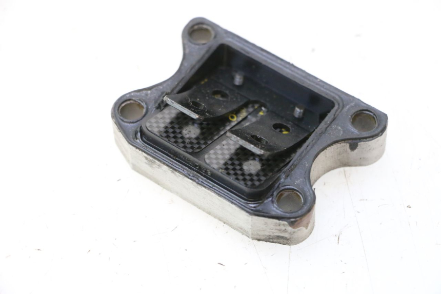 photo de INTAKE VALVE PEUGEOT SPEEDFIGHT 2 AC 50 (2000 - 2009) - Main view