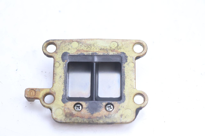 photo de INTAKE VALVE MBK STUNT NAKED 50 (2004 - 2018) - Zoom on usage condition
