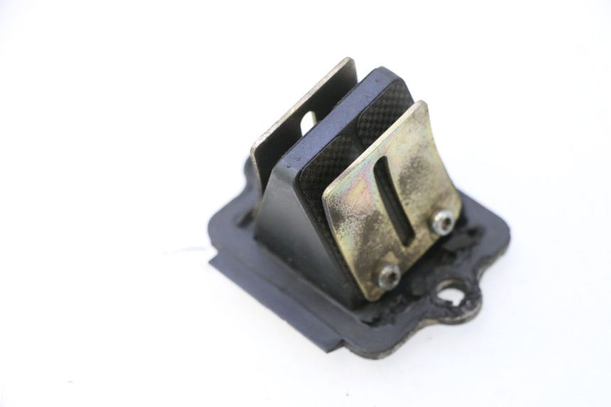photo de INTAKE VALVE PIAGGIO TYPHOON 50 (2000 - 2009) - Component detail
