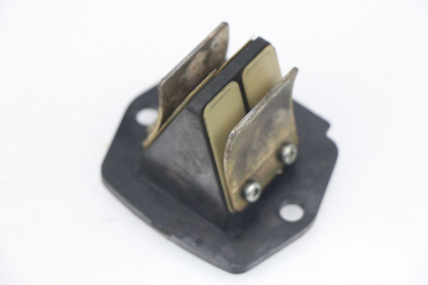 photo de REED VALVE ASSEMBLY PIAGGIO VESPA LX 2T 50 (2005 - 2013) - Component detail