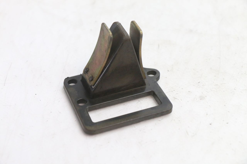 photo de INTAKE VALVE PIAGGIO VESPA PK FL 2T 50 (1990 - 1996) - Zoom on usage condition
